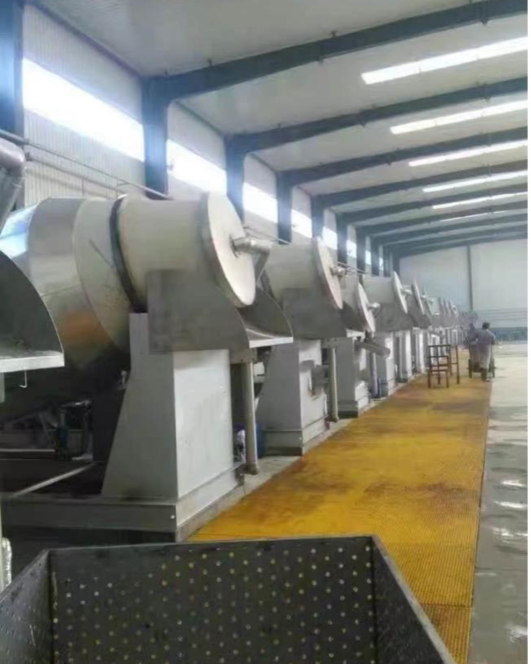 Tambor mezclador industrial de acero inoxidable DCH-165 | 16,500L